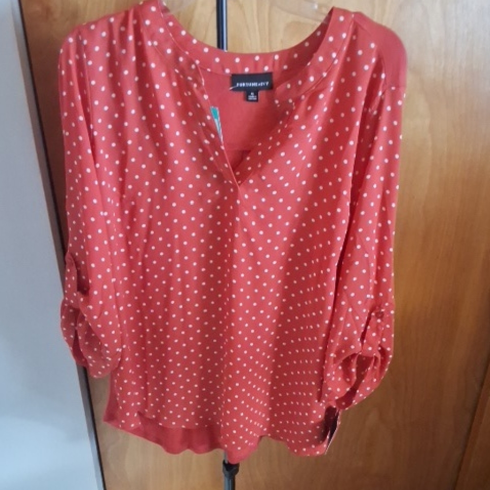 Stylish Polka Dot Blouse in Orange NWT